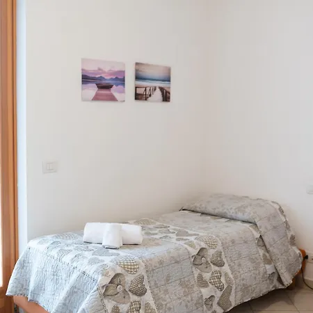 Апартаменты Terrazza Baciata Dal Sole Лацизе