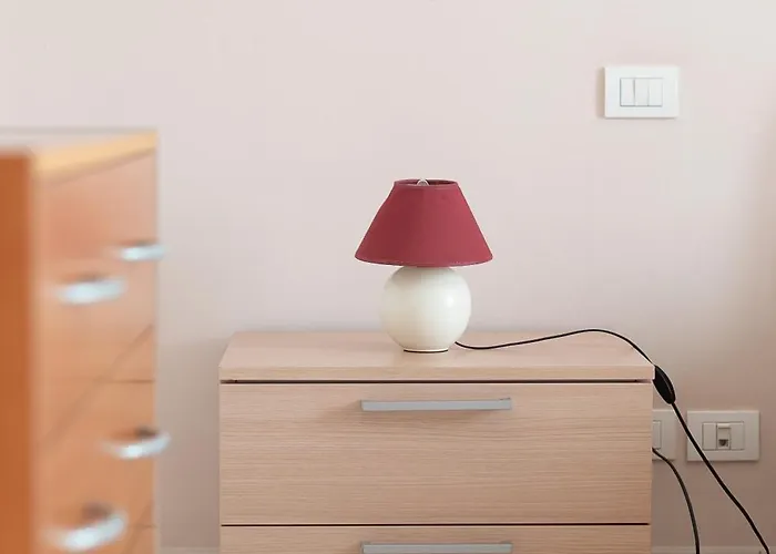 Terrazza Baciata Dal Sole * لاتيزي