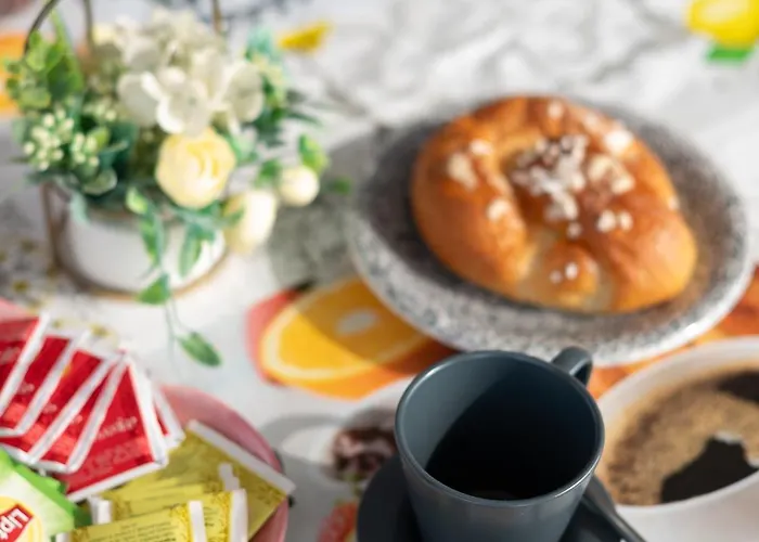 Terrazza Baciata Dal Sole * لاتيزي