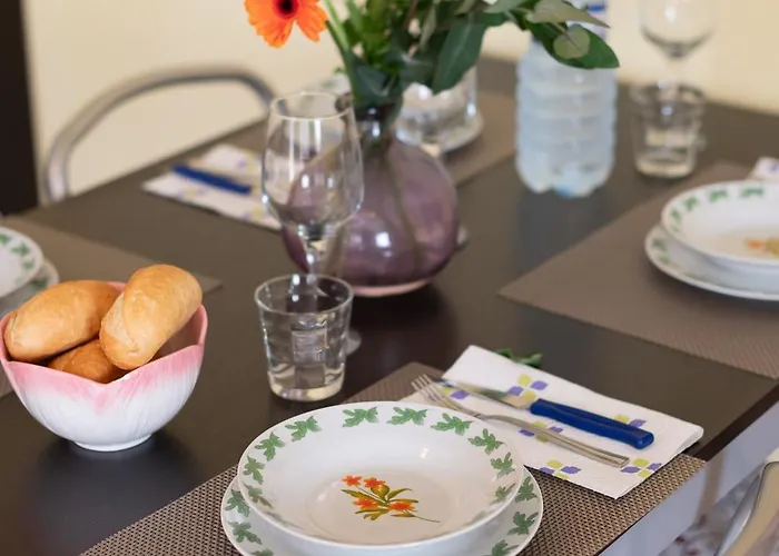 Terrazza Baciata Dal Sole * لاتيزي